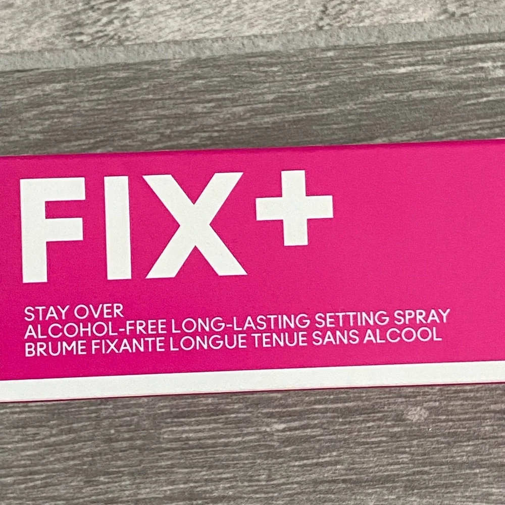 New Mac Fix +stay over long lasting setting spray 10 Fl Oz. Liquid 30 ml.